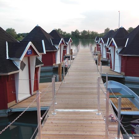 Maritime Freizeit Camp "Mfc" Erfurter Seen 객실 사진
